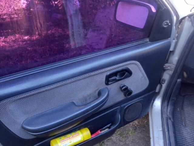 Серый Форд Сиерра, объемом двигателя 1.8 л и пробегом 110 тыс. км за 1300 $, фото 8 на Automoto.ua