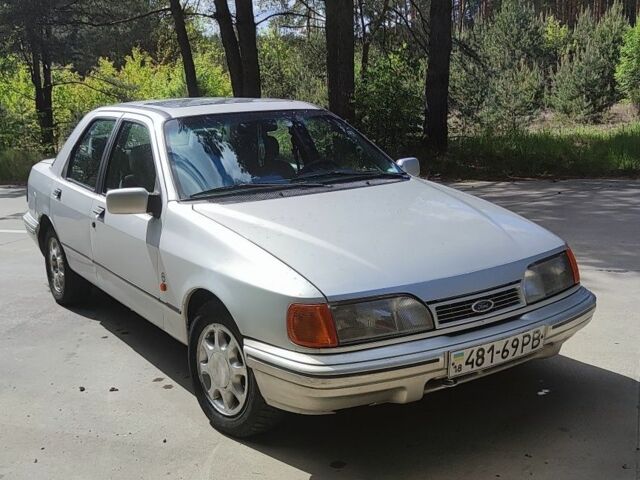 Сірий Форд Сієрра, об'ємом двигуна 2 л та пробігом 300 тис. км за 900 $, фото 7 на Automoto.ua