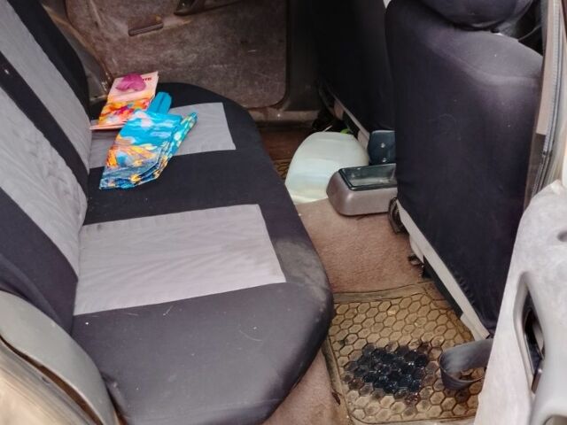 Сірий Форд Сієрра, об'ємом двигуна 2 л та пробігом 400 тис. км за 524 $, фото 6 на Automoto.ua