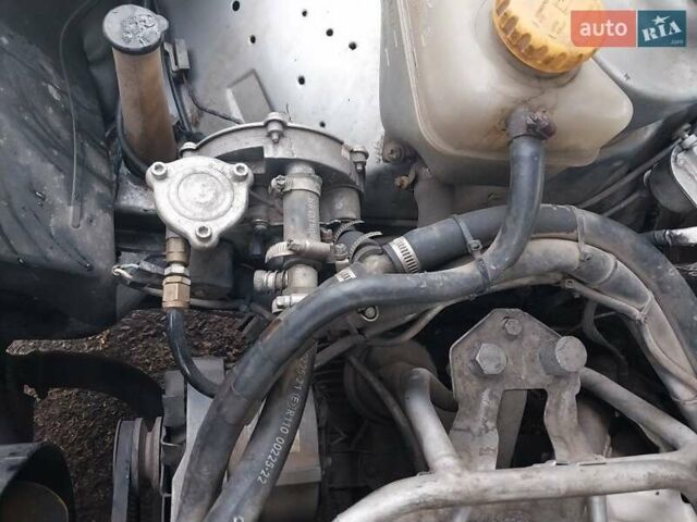 Серый Форд Сиерра, объемом двигателя 2 л и пробегом 150 тыс. км за 1400 $, фото 9 на Automoto.ua