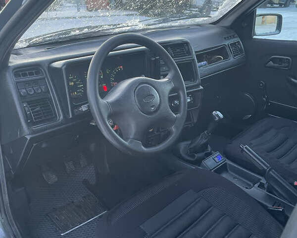 Серый Форд Сиерра, объемом двигателя 2.3 л и пробегом 300 тыс. км за 1450 $, фото 5 на Automoto.ua