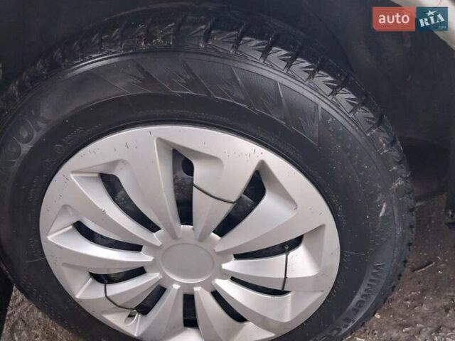 Серый Форд Сиерра, объемом двигателя 2 л и пробегом 150 тыс. км за 1400 $, фото 13 на Automoto.ua