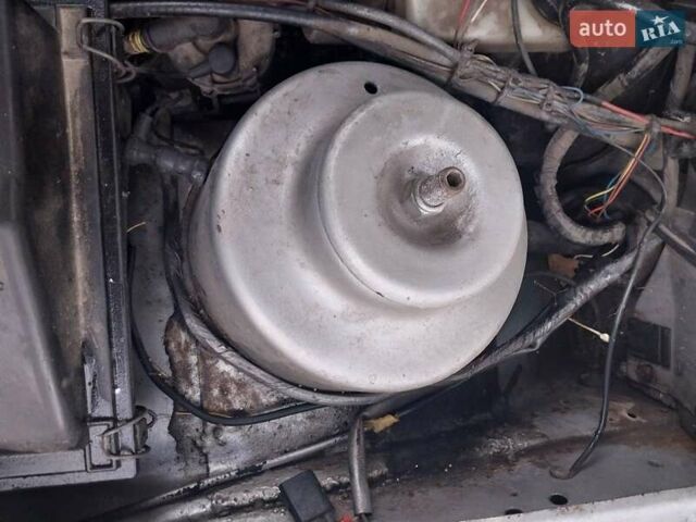 Серый Форд Сиерра, объемом двигателя 2 л и пробегом 150 тыс. км за 1400 $, фото 5 на Automoto.ua