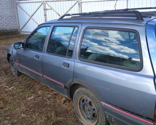 Форд Сиерра 1990 в Черкассах на Automoto.ua Серый Форд Сиерра, объемом двигателя 2 л и пробегом 210 тыс. км за 1500 $, фото 2 на Automoto.ua