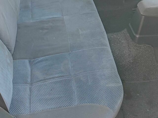 Сірий Форд Сієрра, об'ємом двигуна 2 л та пробігом 250 тис. км за 1300 $, фото 3 на Automoto.ua