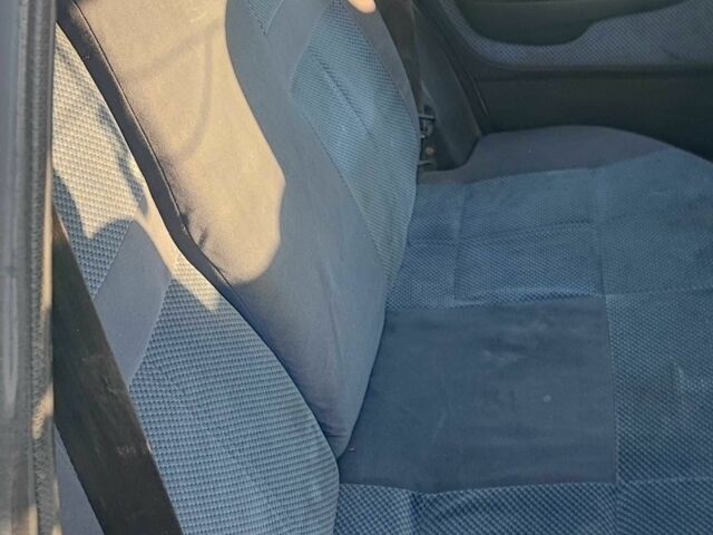 Сірий Форд Сієрра, об'ємом двигуна 2 л та пробігом 250 тис. км за 1300 $, фото 4 на Automoto.ua