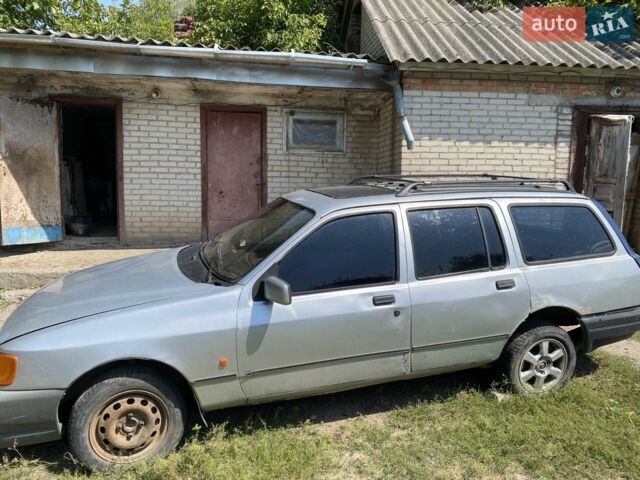 Серый Форд Сиерра, объемом двигателя 2 л и пробегом 450 тыс. км за 444 $, фото 1 на Automoto.ua