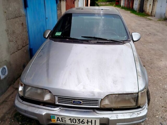 Серый Форд Сиерра, объемом двигателя 0 л и пробегом 0 тыс. км за 500 $, фото 4 на Automoto.ua