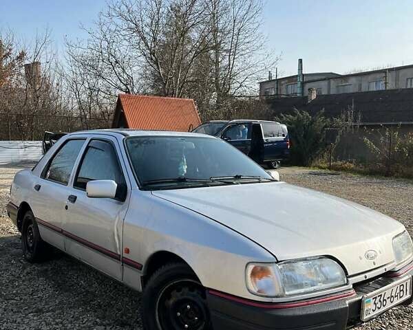 Серый Форд Сиерра, объемом двигателя 2 л и пробегом 250 тыс. км за 1240 $, фото 1 на Automoto.ua