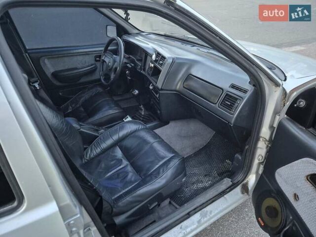 Серый Форд Сиерра, объемом двигателя 2 л и пробегом 167 тыс. км за 1400 $, фото 1 на Automoto.ua