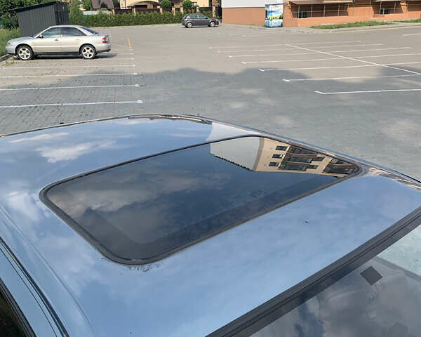 Серый Форд Сиерра, объемом двигателя 1.6 л и пробегом 35 тыс. км за 1649 $, фото 5 на Automoto.ua