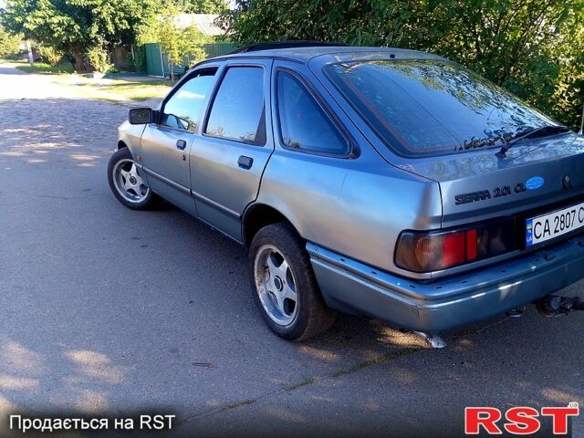Форд Сиерра 1990 в Черкассах на Automoto.ua Серый Форд Сиерра, объемом двигателя 2 л и пробегом 0 тыс. км за 670 $, фото 7 на Automoto.ua