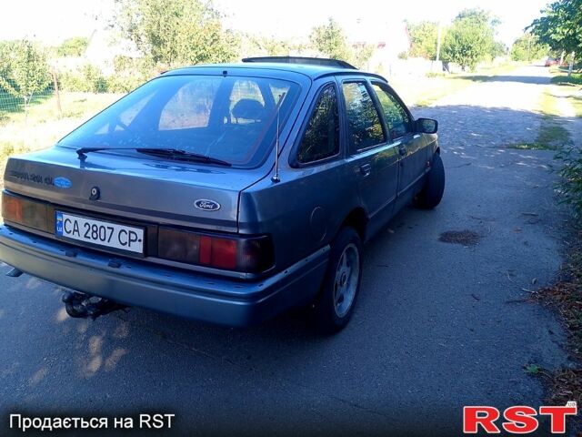 Форд Сиерра 1990 в Черкассах на Automoto.ua Серый Форд Сиерра, объемом двигателя 2 л и пробегом 0 тыс. км за 670 $, фото 2 на Automoto.ua