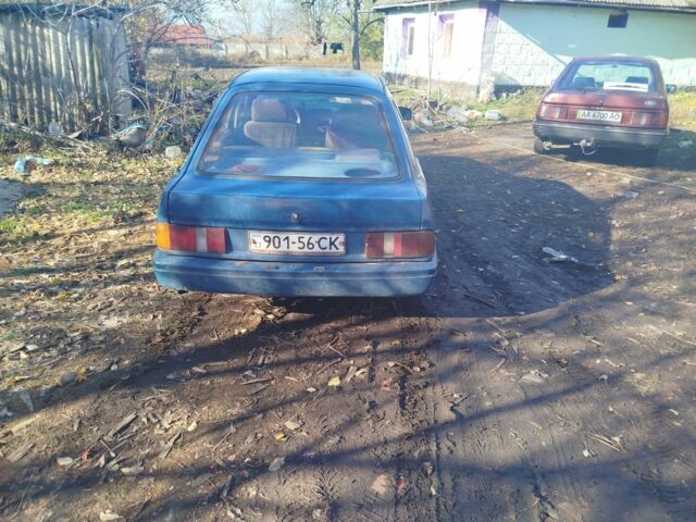 Синій Форд Сієрра, об'ємом двигуна 0 л та пробігом 300 тис. км за 400 $, фото 2 на Automoto.ua