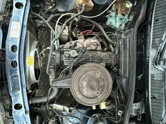 Синій Форд Сієрра, об'ємом двигуна 2 л та пробігом 84 тис. км за 750 $, фото 7 на Automoto.ua