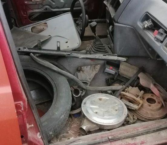 Синий Форд Сиерра, объемом двигателя 0 л и пробегом 12 тыс. км за 411 $, фото 7 на Automoto.ua