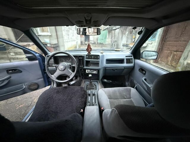 Синій Форд Сієрра, об'ємом двигуна 2 л та пробігом 84 тис. км за 750 $, фото 6 на Automoto.ua