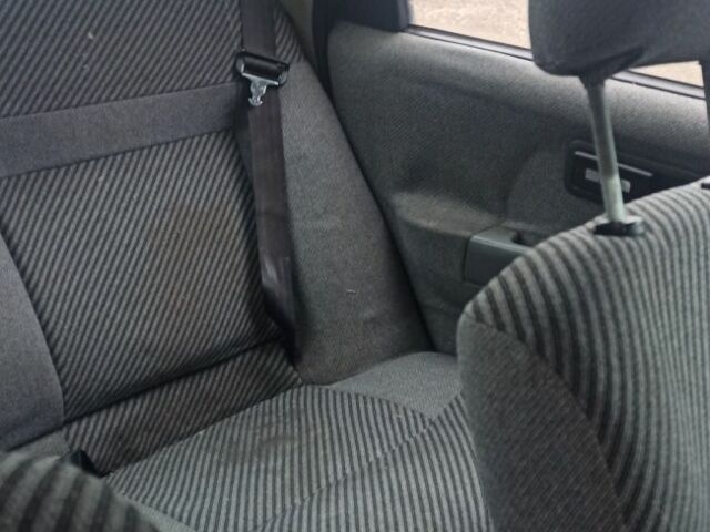 Синий Форд Сиерра, объемом двигателя 2 л и пробегом 31 тыс. км за 500 $, фото 9 на Automoto.ua