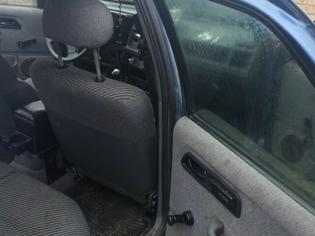 Синий Форд Сиерра, объемом двигателя 2 л и пробегом 31 тыс. км за 500 $, фото 11 на Automoto.ua