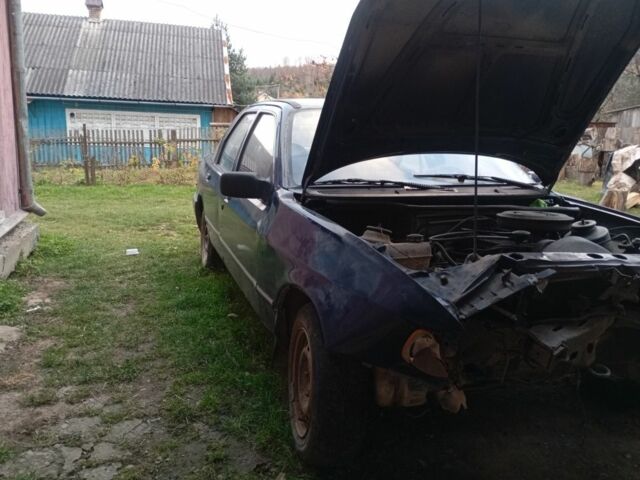 Синій Форд Сієрра, об'ємом двигуна 2 л та пробігом 3 тис. км за 500 $, фото 5 на Automoto.ua