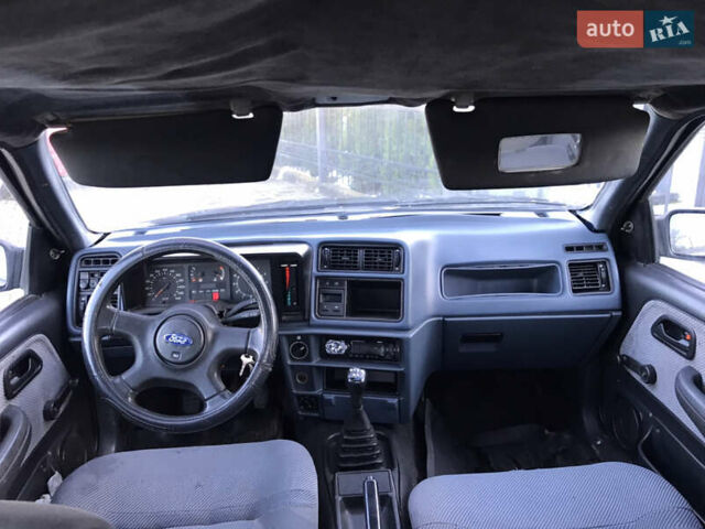 Синій Форд Сієрра, об'ємом двигуна 2.3 л та пробігом 280 тис. км за 1650 $, фото 12 на Automoto.ua