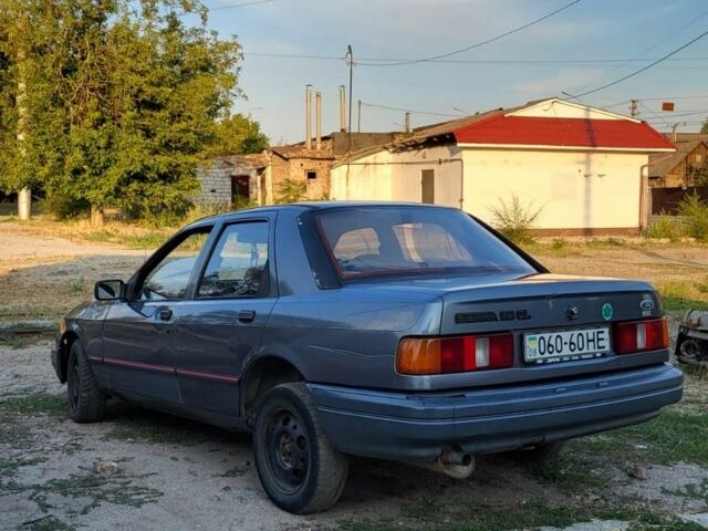 Синій Форд Сієрра, об'ємом двигуна 0 л та пробігом 567 тис. км за 700 $, фото 3 на Automoto.ua