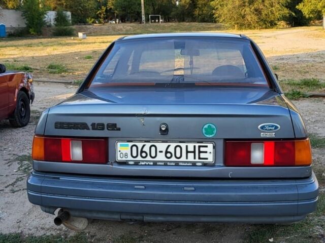 Синій Форд Сієрра, об'ємом двигуна 0 л та пробігом 567 тис. км за 700 $, фото 5 на Automoto.ua