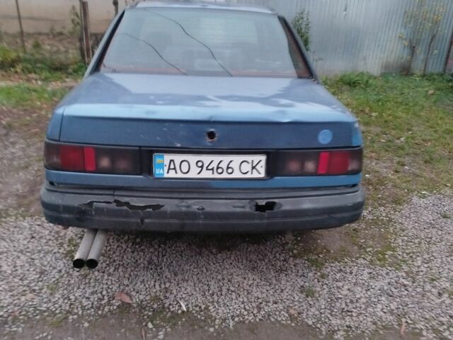 Синий Форд Сиерра, объемом двигателя 2 л и пробегом 250 тыс. км за 710 $, фото 5 на Automoto.ua