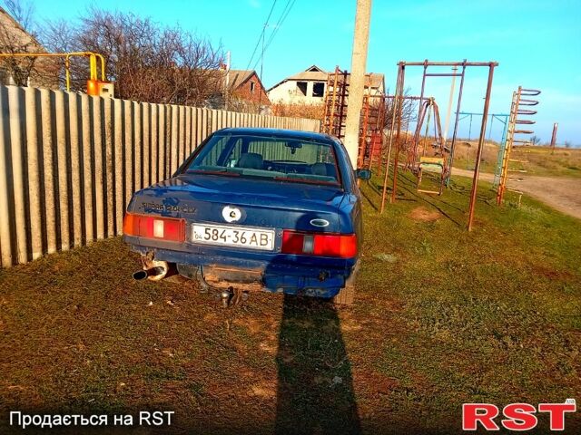 Синий Форд Сиерра, объемом двигателя 20 л и пробегом 200 тыс. км за 600 $, фото 1 на Automoto.ua