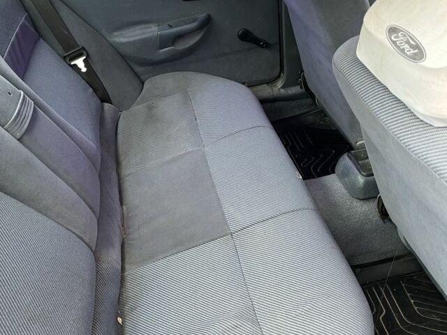 Синій Форд Сієрра, об'ємом двигуна 2 л та пробігом 300 тис. км за 400 $, фото 3 на Automoto.ua