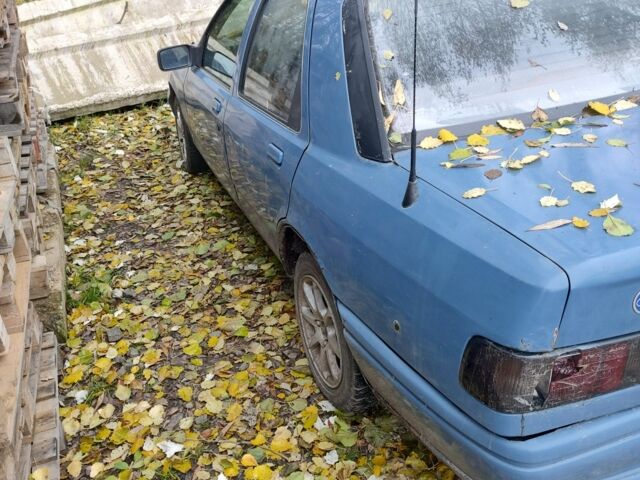 Синий Форд Сиерра, объемом двигателя 0 л и пробегом 100 тыс. км за 713 $, фото 1 на Automoto.ua