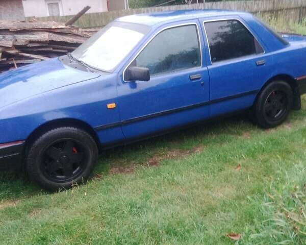 Синій Форд Сієрра, об'ємом двигуна 2 л та пробігом 500 тис. км за 700 $, фото 1 на Automoto.ua