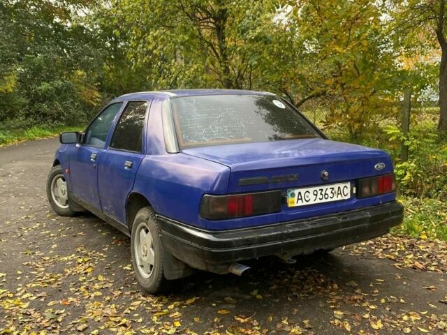 Форд Сиерра 1988 в Гоще на Automoto.ua Синий Форд Сиерра, объемом двигателя 2 л и пробегом 300 тыс. км за 700 $, фото 3 на Automoto.ua
