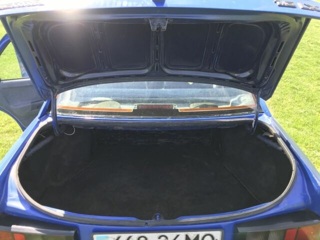 Синий Форд Сиерра, объемом двигателя 0.16 л и пробегом 200 тыс. км за 1100 $, фото 18 на Automoto.ua