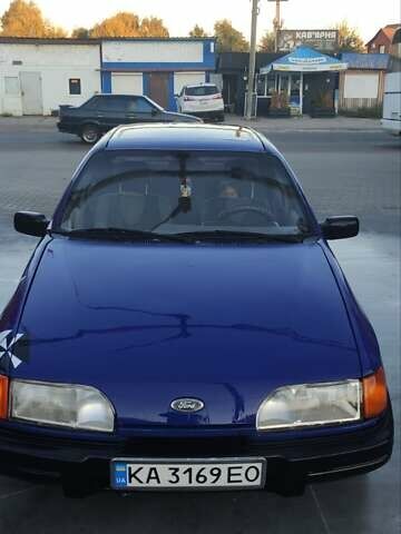 Синий Форд Сиерра, объемом двигателя 2 л и пробегом 365 тыс. км за 500 $, фото 4 на Automoto.ua