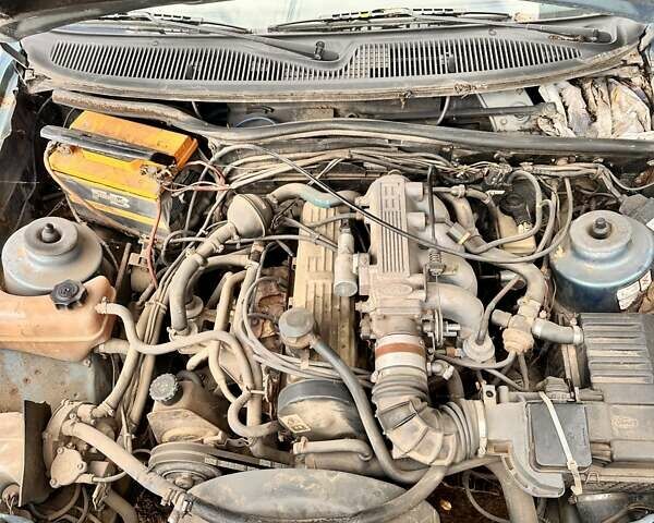 Синий Форд Сиерра, объемом двигателя 2 л и пробегом 172 тыс. км за 800 $, фото 10 на Automoto.ua