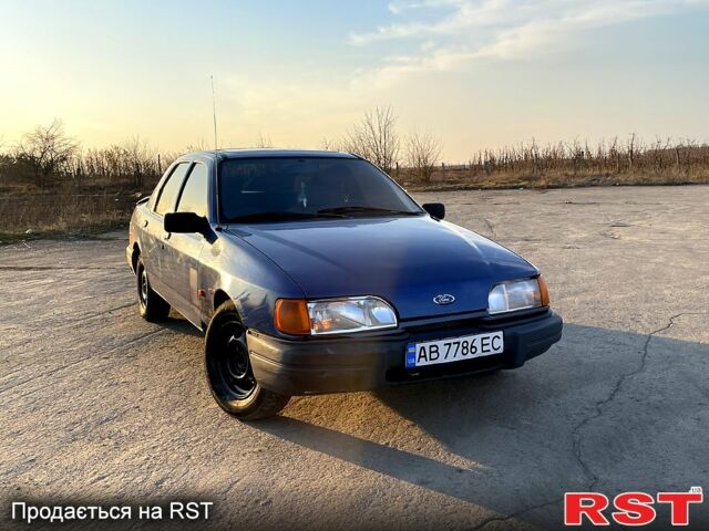 Синий Форд Сиерра, объемом двигателя 2 л и пробегом 300 тыс. км за 800 $, фото 8 на Automoto.ua