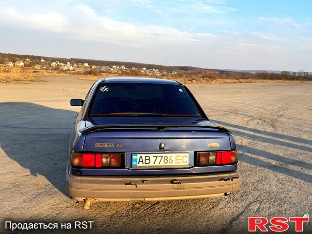 Синий Форд Сиерра, объемом двигателя 2 л и пробегом 300 тыс. км за 800 $, фото 3 на Automoto.ua