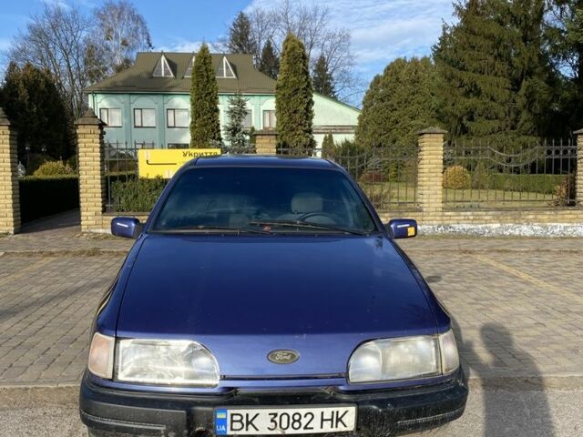 Синій Форд Сієрра, об'ємом двигуна 2 л та пробігом 300 тис. км за 750 $, фото 1 на Automoto.ua