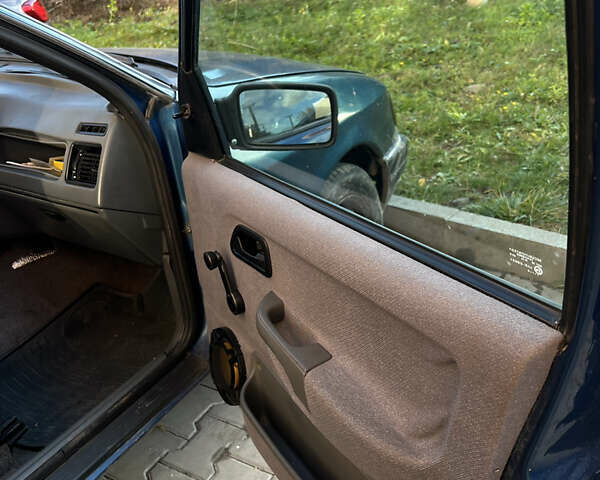 Синий Форд Сиерра, объемом двигателя 1.99 л и пробегом 40 тыс. км за 1150 $, фото 10 на Automoto.ua