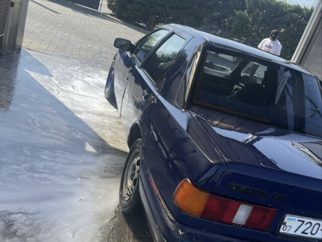 Синій Форд Сієрра, об'ємом двигуна 1.8 л та пробігом 3 тис. км за 500 $, фото 3 на Automoto.ua