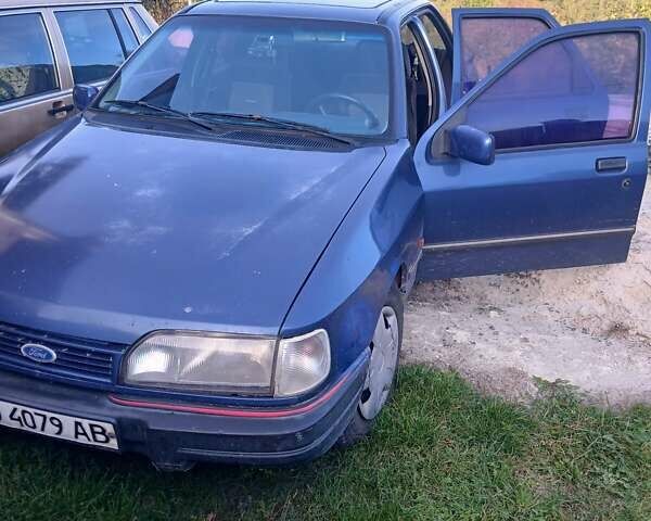 Синій Форд Сієрра, об'ємом двигуна 2 л та пробігом 270 тис. км за 1087 $, фото 8 на Automoto.ua