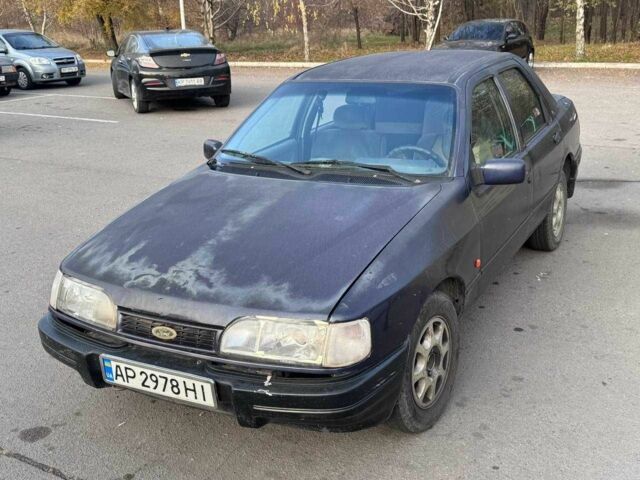 Синий Форд Сиерра, объемом двигателя 1.8 л и пробегом 250 тыс. км за 599 $, фото 2 на Automoto.ua