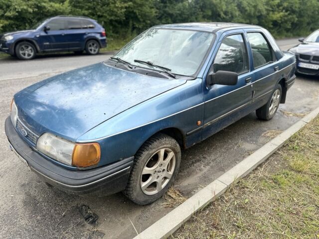 Синий Форд Сиерра, объемом двигателя 2 л и пробегом 300 тыс. км за 490 $, фото 1 на Automoto.ua