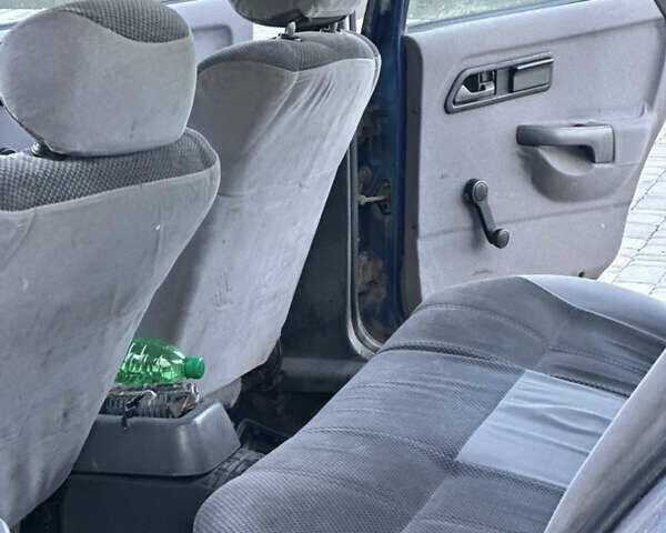 Синій Форд Сієрра, об'ємом двигуна 1.6 л та пробігом 125 тис. км за 1450 $, фото 14 на Automoto.ua