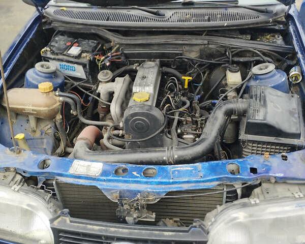 Синий Форд Сиерра, объемом двигателя 0 л и пробегом 190 тыс. км за 750 $, фото 7 на Automoto.ua