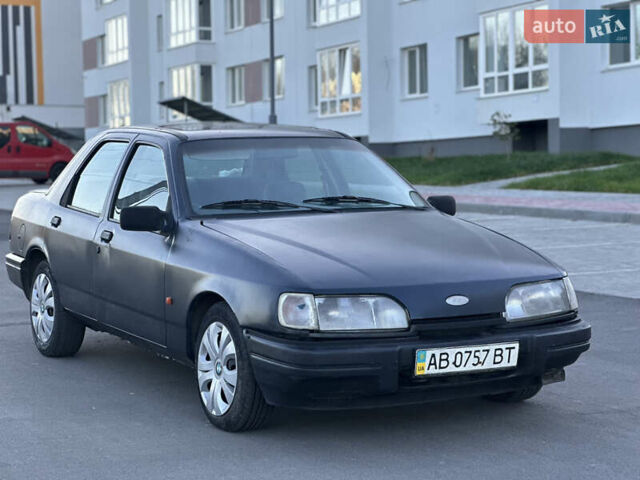 Синій Форд Сієрра, об'ємом двигуна 1.6 л та пробігом 125 тис. км за 1450 $, фото 1 на Automoto.ua