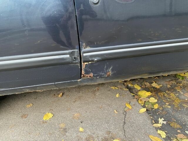 Синий Форд Сиерра, объемом двигателя 1.6 л и пробегом 61 тыс. км за 700 $, фото 5 на Automoto.ua