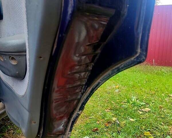 Синій Форд Сієрра, об'ємом двигуна 2 л та пробігом 50 тис. км за 750 $, фото 5 на Automoto.ua