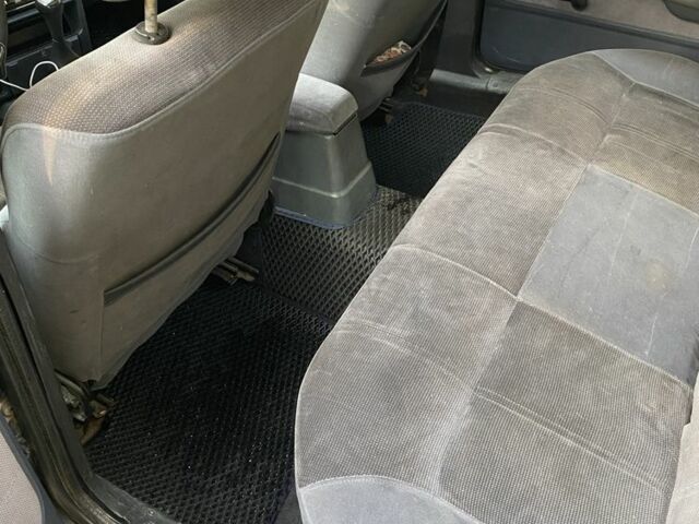 Синий Форд Сиерра, объемом двигателя 1.6 л и пробегом 61 тыс. км за 700 $, фото 9 на Automoto.ua